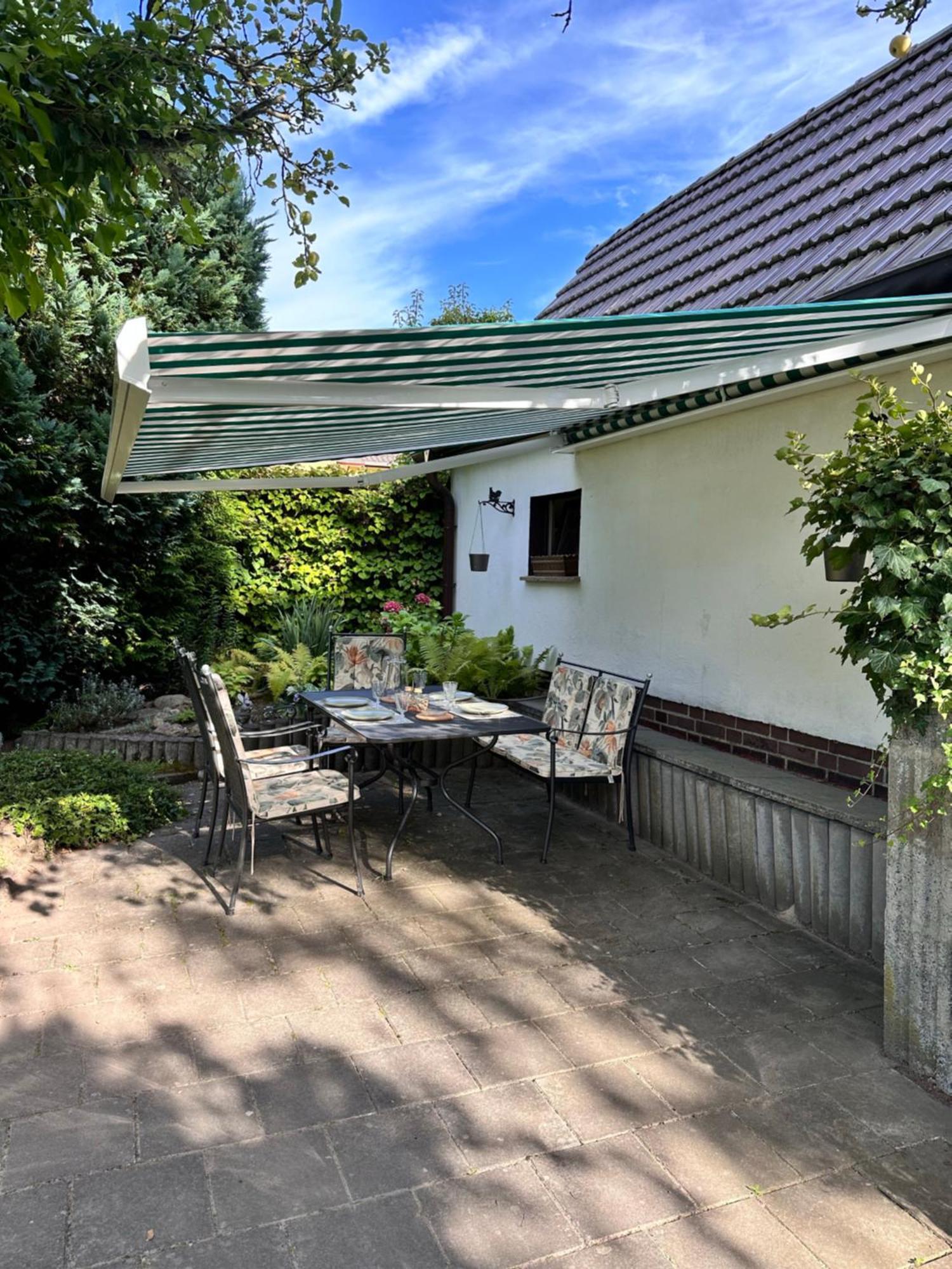 Perfekte Auszeit - Charmantes Ferienhaus ノイエンハーゲン エクステリア 写真
