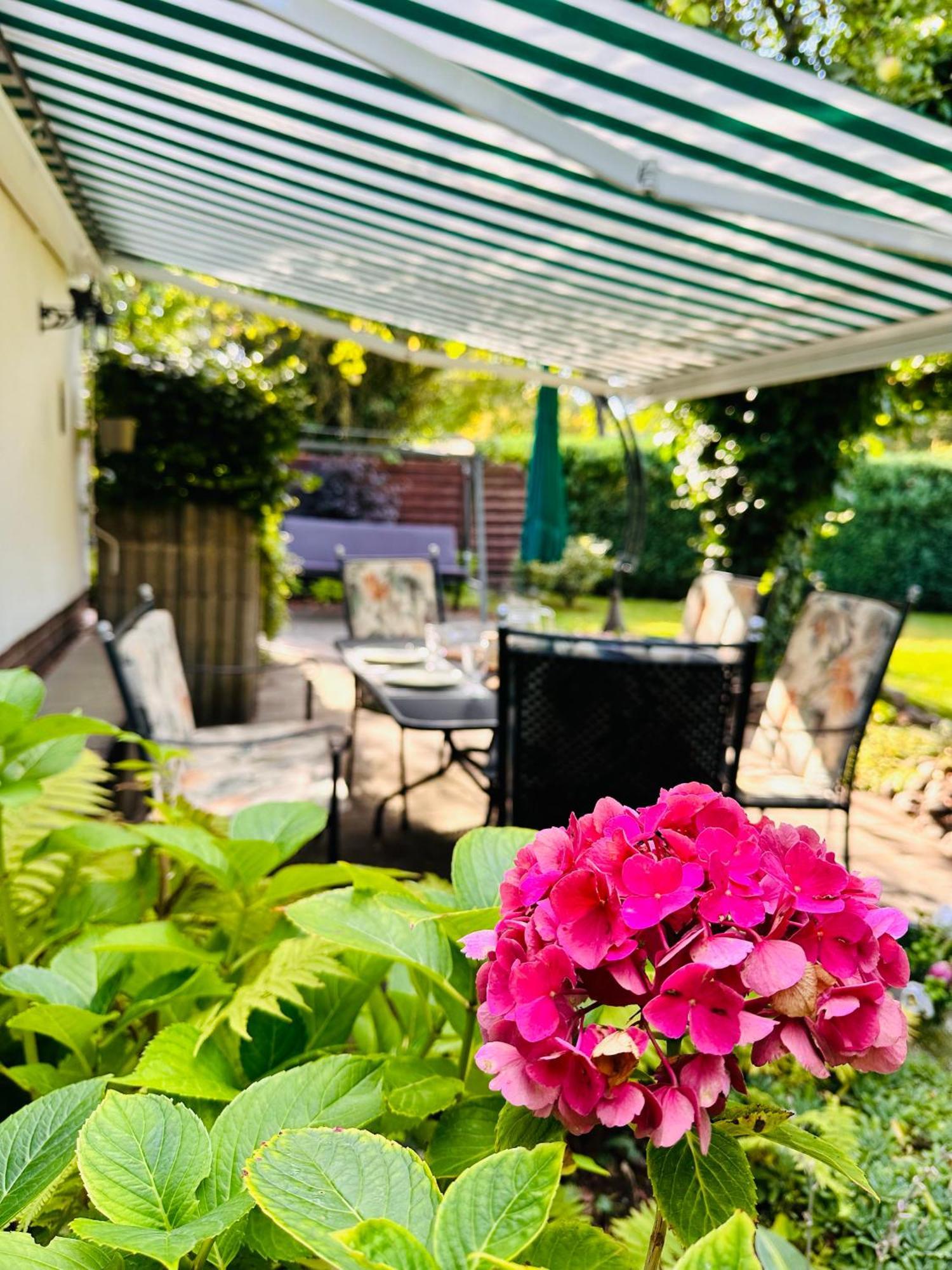 Perfekte Auszeit - Charmantes Ferienhaus ノイエンハーゲン エクステリア 写真
